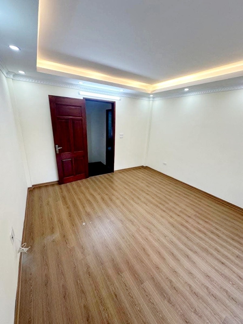 Bán nhà Đàm Quang Trung,Long Biên 5 tầng,30m,mt4m gần oto nhỉnh 5 tỷ - Ảnh 5